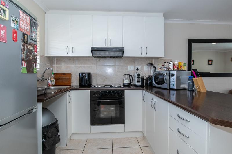 2 Bedroom Property for Sale in Plumstead Western Cape